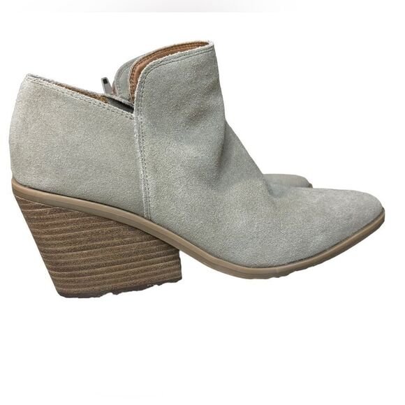 Lucky Brand Shoes - Lucky Brand Women’s Stayci side ankle bootie color tan wide heel size 9